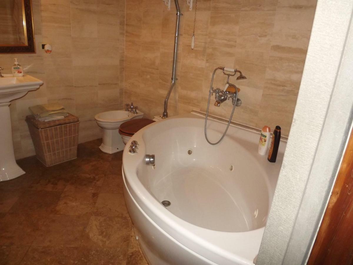 Il Poggiale Villa Емполи Екстериор снимка